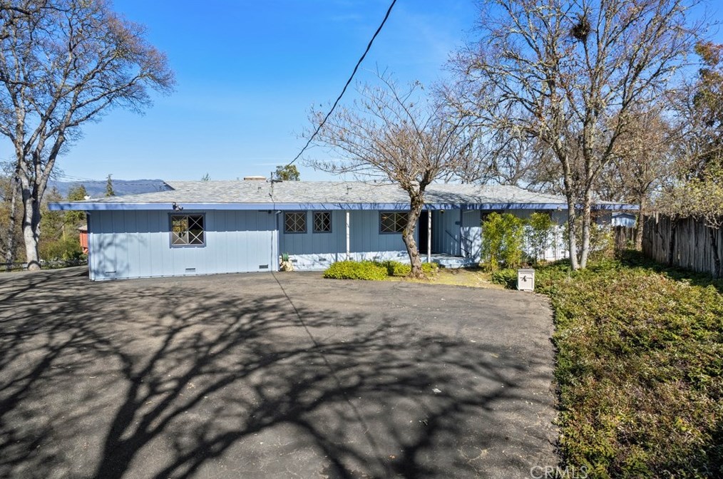 870 Anastasia Dr, Lakeport, CA 95453