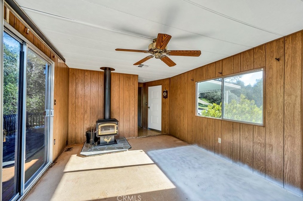 3085 Buckingham Way, Nice, CA 95464-8605