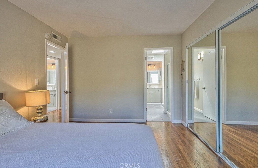33 Montsalas Dr, Monterey CA  93940-5286 exterior