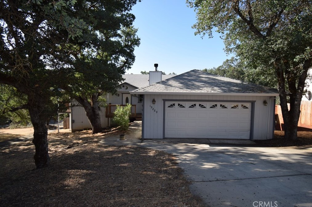 19289 Moon Ridge Rd, Middletown, CA 95467