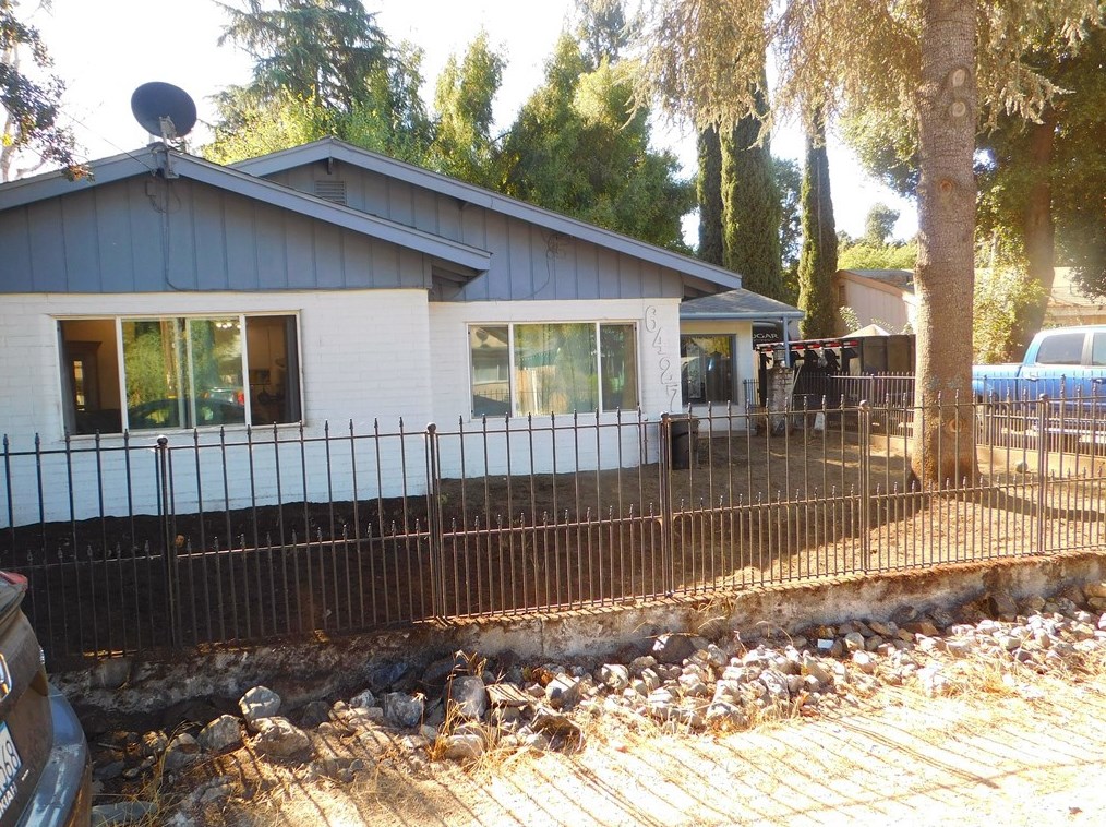 6427 16th Ave, Lucerne, CA 95458