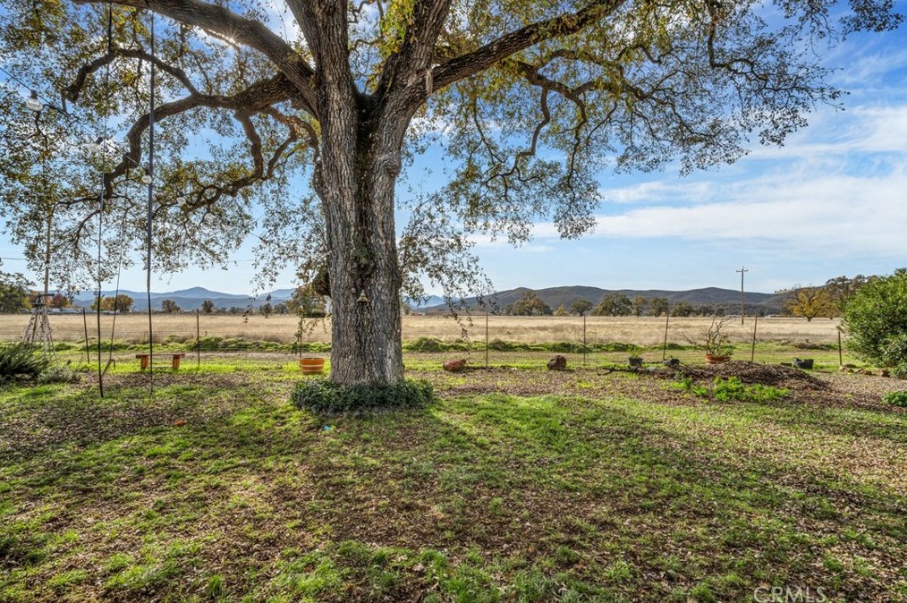 18119 Green Point Ct, Middletown, CA 95467