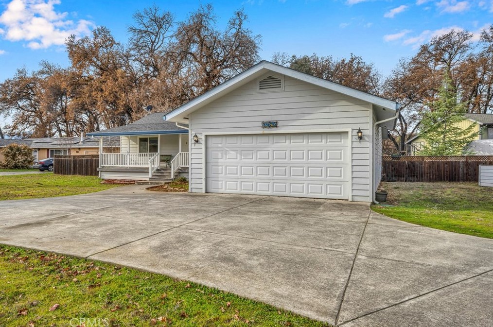 18695 Fairway Point, Middletown, CA 95467