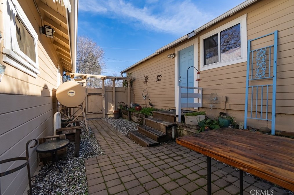 375 Brush St, Lakeport CA  95453-4626 exterior