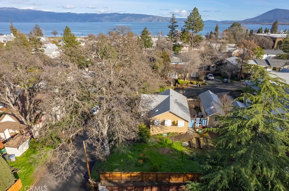 375 Brush St, Lakeport CA  95453-4626 exterior