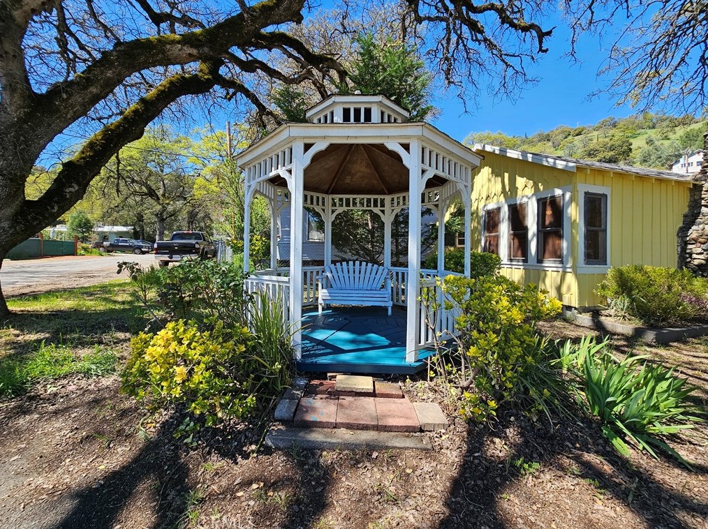 12454 The Plz, Sulphur Bank Rancheria, CA 95423-8374