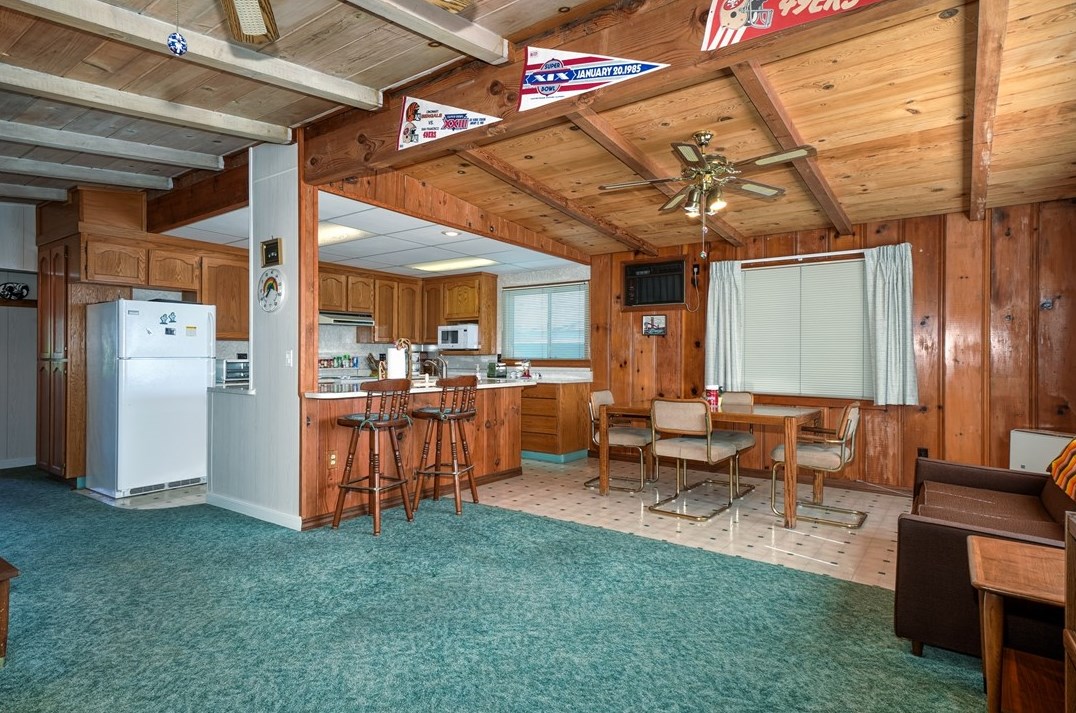 435 Esplanade St, Lakeport CA  95453-5305 exterior