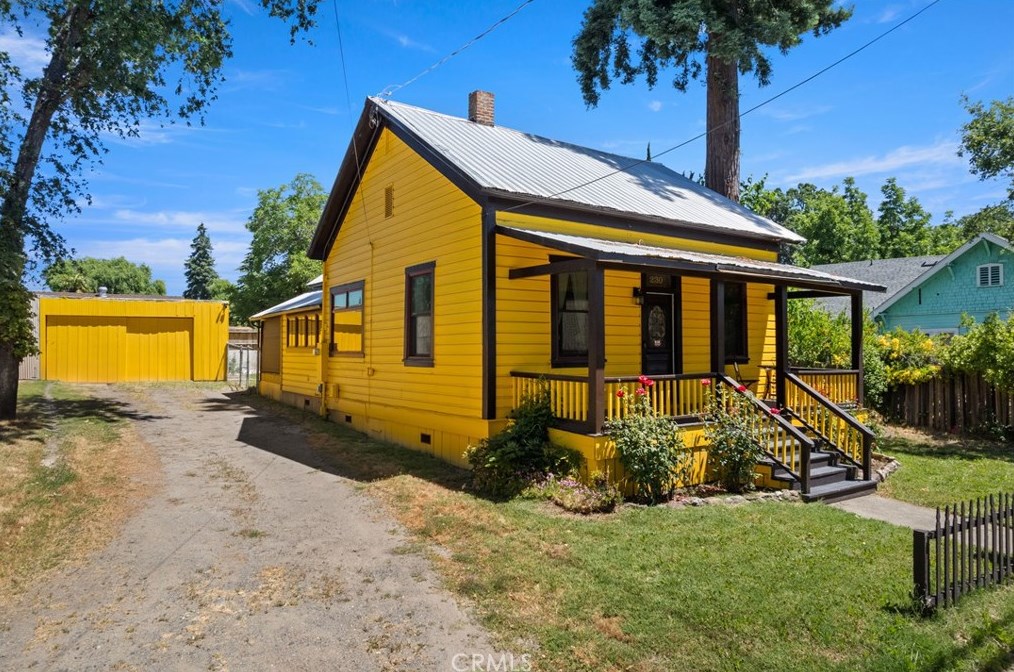 230 Eleventh St, Lakeport, CA 95453