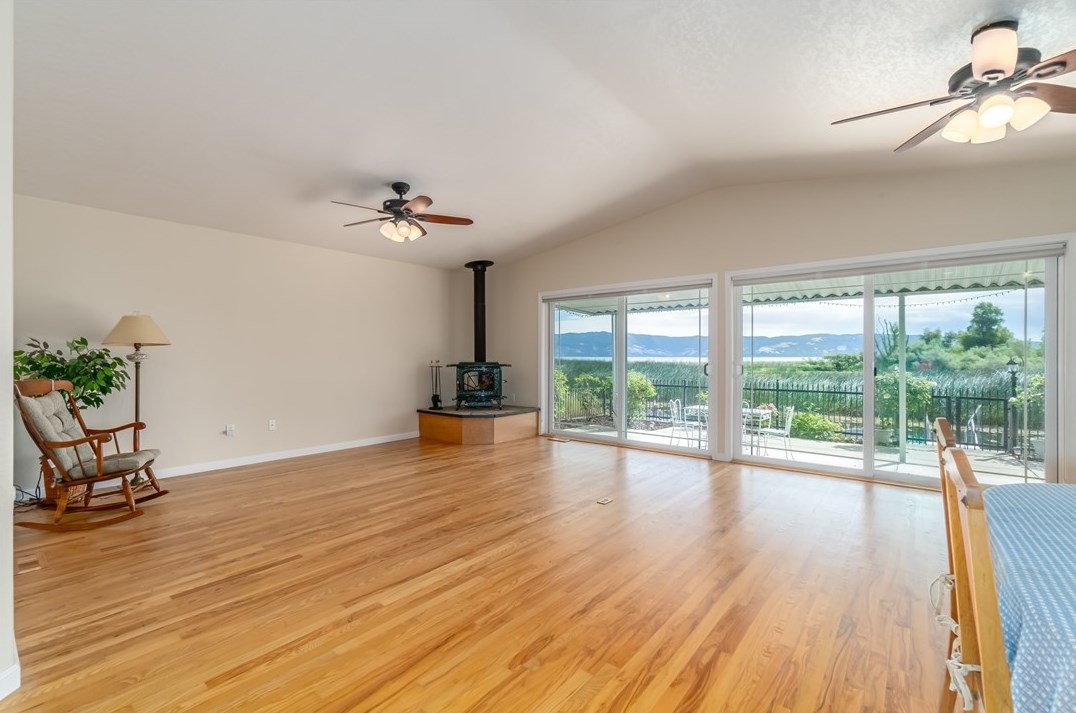 1900 S Main St #44, Lakeport, CA 95453