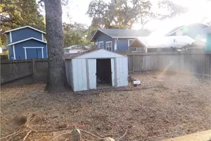 14420 Walnut Ave, Clearlake, CA 95422 - Photo 6