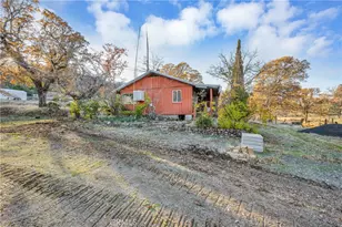 19665 Oat Hill Rd, Middletown, CA 95461 - Photo 12