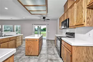 18579 Hidden Valley Rd, Hidden Valley Lake, CA 95467 - Photo 16