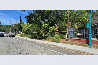 12618 Foot Hill Boulevard, Clearlake Oaks, CA 95423 - Photo 6