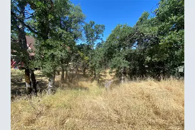 17487 Meadow View Drive, Hidden Valley Lake, CA 95467 - Photo 4