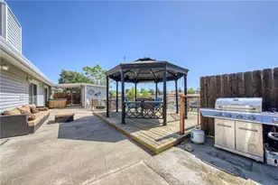 421 Lake St, Clearlake Oaks, CA 95423 - Photo 28