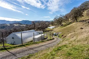 4300 Young Creek Rd, Ukiah, CA 95482 - Photo 32