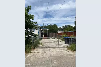 14300 Robinson Avenue, Clearlake, CA 95422 - Photo 16