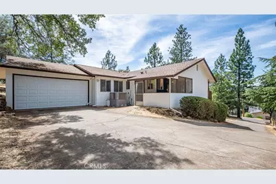 17372 Meadow View Drive, Hidden Valley Lake, CA 95467 - Photo 2