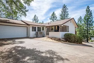 17372 Meadow View Dr, Hidden Valley Lake, CA 95467 - Photo 2