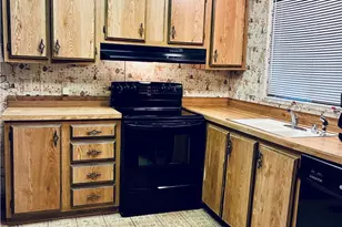 11480 San Joaquin, Clearlake, CA 95422 - Photo 16