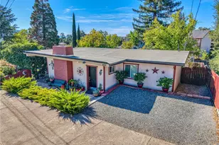 465 Hillcrest Dr, Lakeport, CA 95453 - Photo 1