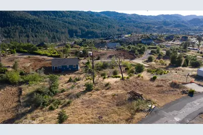 15427 Summit Boulevard, Cobb, CA 95426 - Photo 14