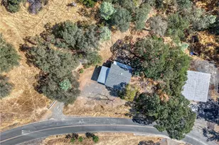 10670 Lakeshore Dr, Clearlake, CA 95422 - Photo 20