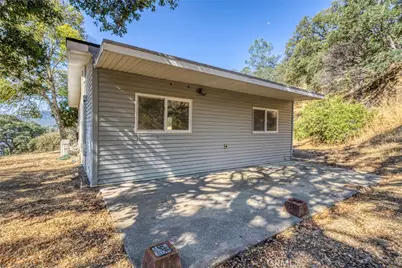 10670 Lakeshore Drive, Clearlake, CA 95422 - Photo 26