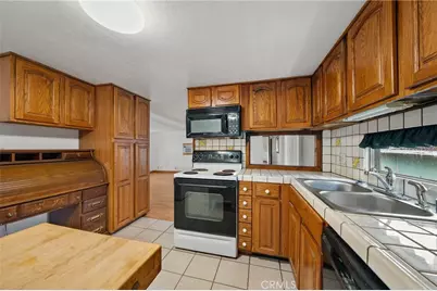 3155 Buckingham Way, Nice, CA 95464 - Photo 16