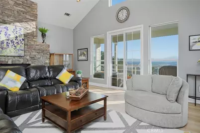 18530 Glenwood Rd., Hidden Valley Lake, CA 95467 - Photo 8