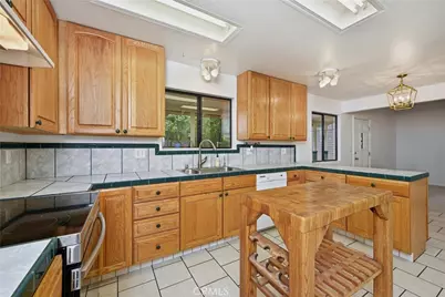 16610 Mountain View, Cobb, CA 95426 - Photo 2