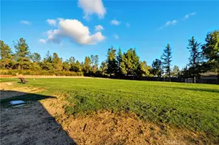 19231 Ravenhill Rd, Hidden Valley Lake, CA 95467 - Photo 38