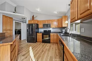 19093 Ravenhill Rd, Hidden Valley Lake, CA 95467 - Photo 16