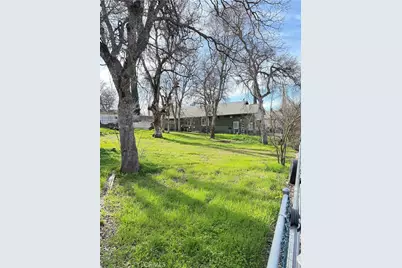 16183 33rd, Clearlake, CA 95422 - Photo 2