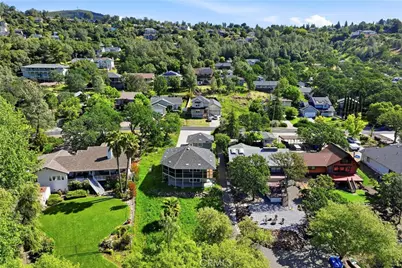 18591 N Shore Drive, Hidden Valley Lake, CA 95467 - Photo 34