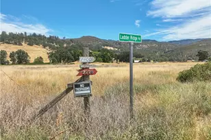 2010 Ladder Ridge Rd, Upper Lake, CA 95485 - Photo 2