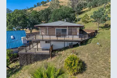 12805 Lakeshore Drive, Clearlake, CA 95422 - Photo 2