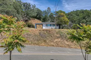 10670 Lakeshore Dr, Clearlake, CA 95422 - Photo 22
