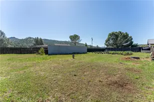 17706 Holly Way, Clearlake Oaks, CA 95423 - Photo 28