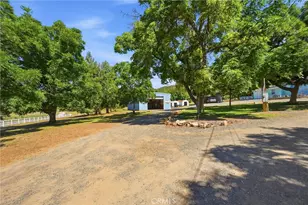 13500 Eastlake, Clearlake, CA 95422 - Photo 36