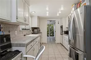 18670 Maple Leaf Ct, Hidden Valley Lake, CA 95467 - Photo 8