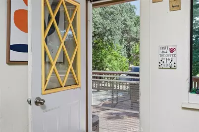 18670 Maple Leaf Court, Hidden Valley Lake, CA 95467 - Photo 6