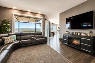 17535 Meadow View, Hidden Valley Lake, CA 95467 - Photo 4