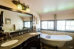 19400 Scenic Dr, Redwood Valley, CA 95470 - Photo 32