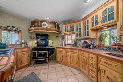 19400 Scenic Drive, Redwood Valley, CA 95470 - Photo 12
