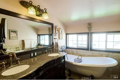 19400 Scenic Drive, Redwood Valley, CA 95470 - Photo 32