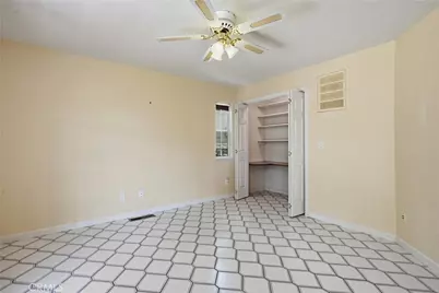 18325 Pinnacle Court, Hidden Valley Lake, CA 95467 - Photo 14