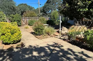 5647 Jones, Clearlake, CA 95422 - Photo 2