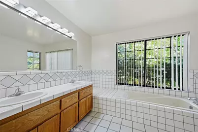 17153 Squirrelhill Road, Hidden Valley Lake, CA 95467 - Photo 22