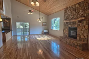 14274 Regina Way, Cobb, CA 95426 - Photo 2
